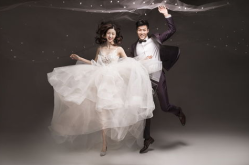 婚纱照片,记录爱情永恒的美丽瞬间