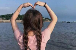 女生背影图片大全唯美,捕捉时光中的优雅瞬间